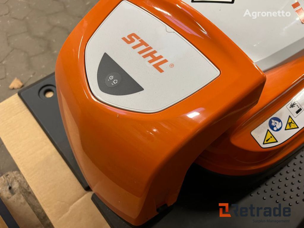 new Stihl 422 PC robot lawn mower
