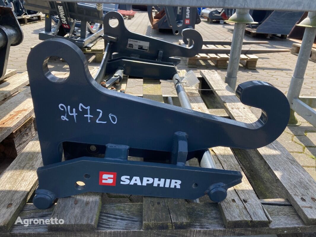Saphir Scorpion/Euro Adapter front linkage for wheel tractor