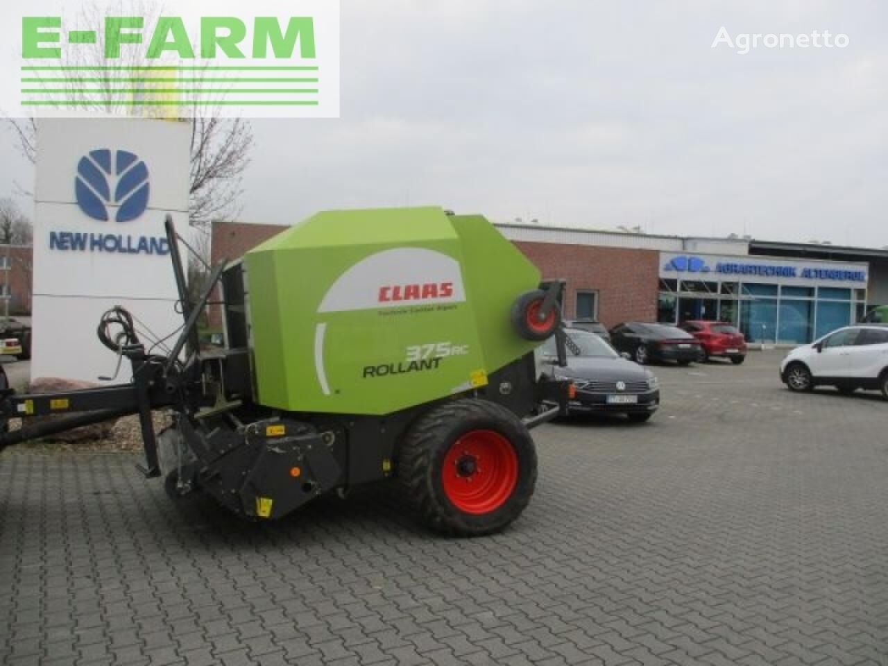 Claas rollant 375 rc square baler