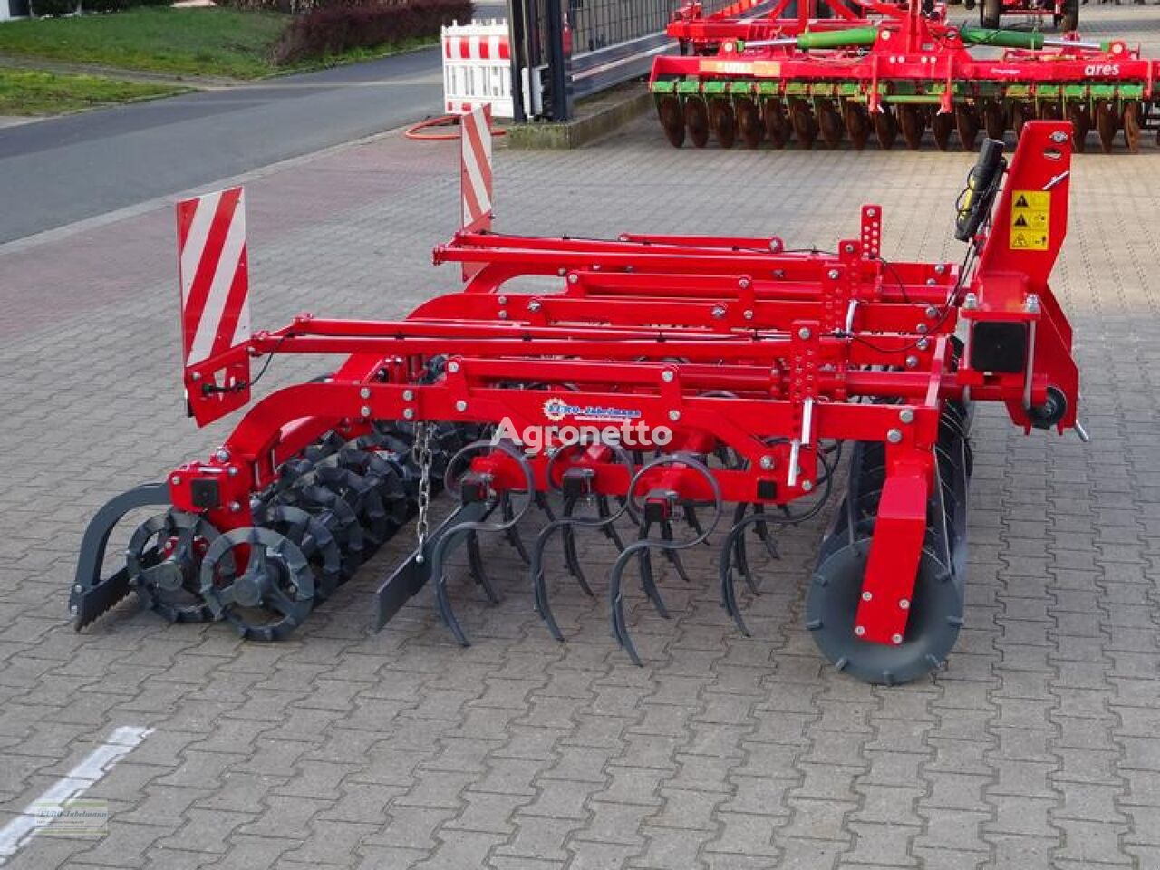 new Unia Saatbeetkombination Max, 3,00 m, NEU stubble cultivator