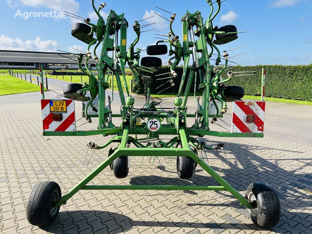 Krone KWT 8.80/8 tedder