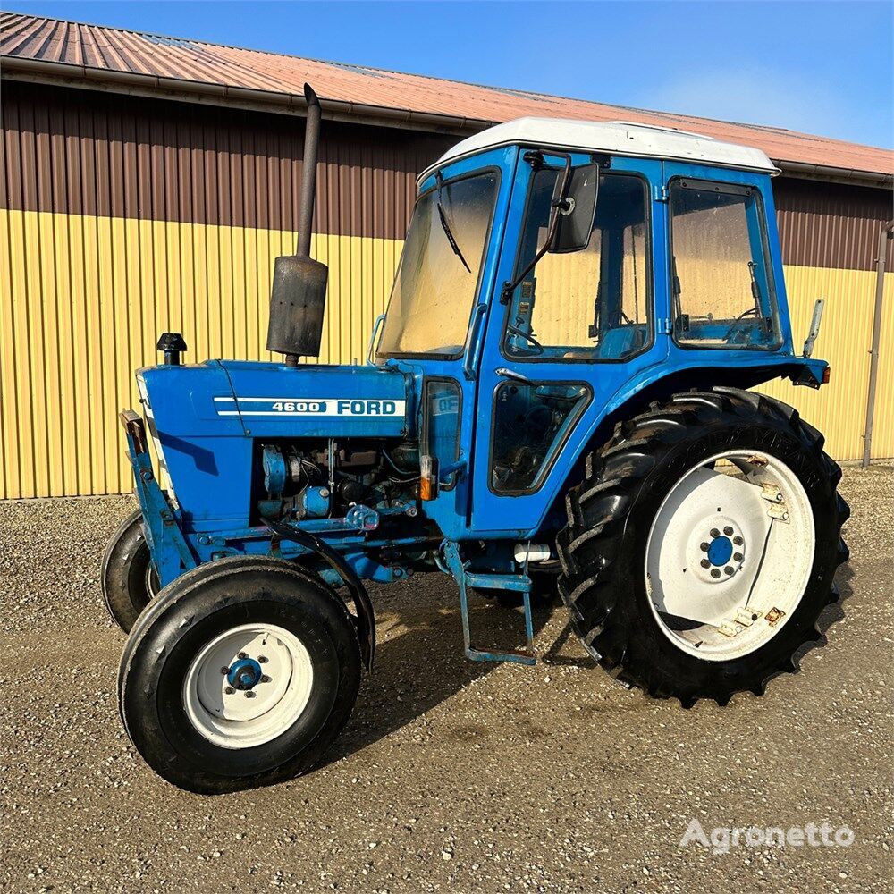 Ford 4600 wheel tractor