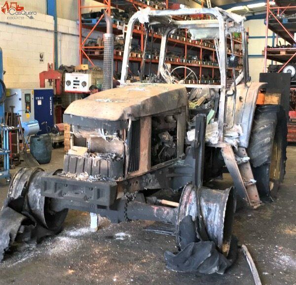 John Deere 6600 wheel tractor for parts