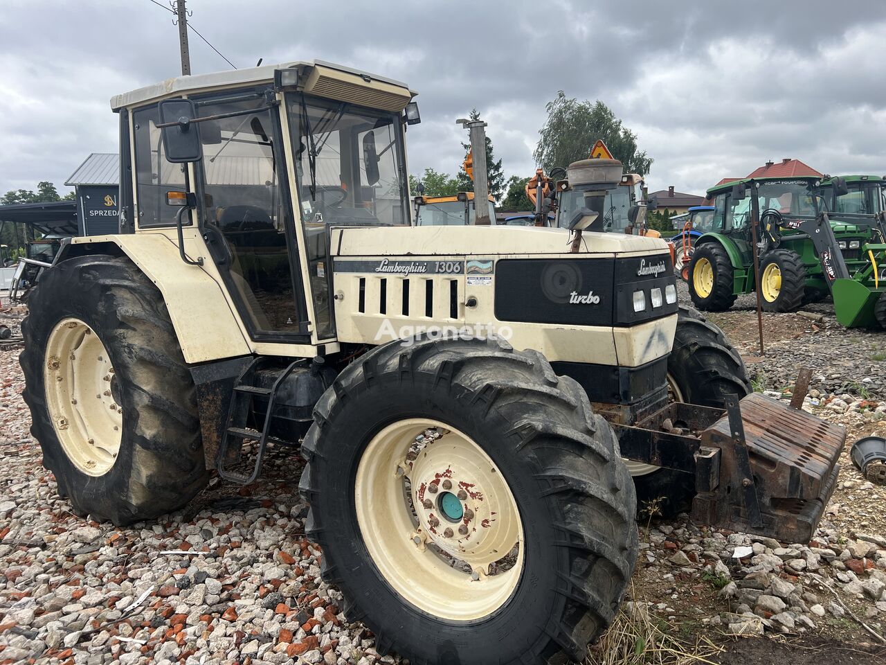 Lamborghini 1306  wheel tractor