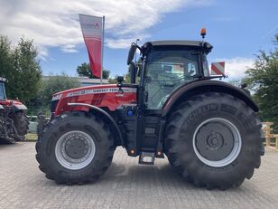new Massey Ferguson MF 8740S Dyna-VT wheel tractor
